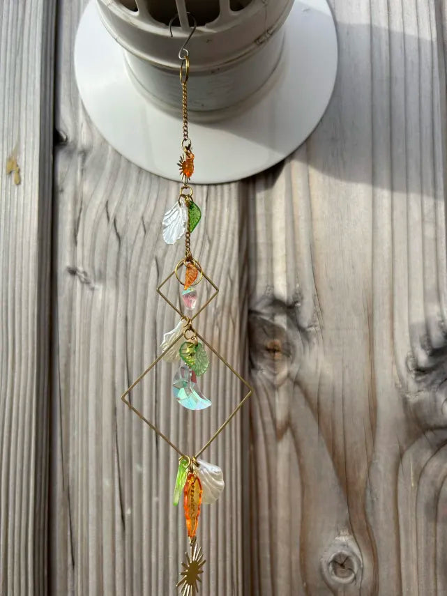 Attrape-Soleil Losanges Dorés, Lune & Soleil Cristaux Multicolores