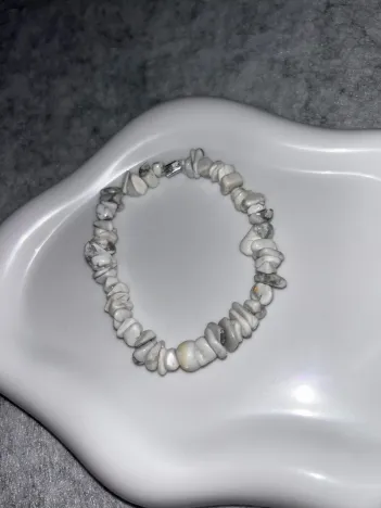 Bracelet Chips Magnésite Fil Élastique