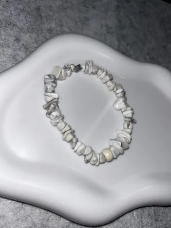 Bracelet Chips Magnésite Fil Élastique