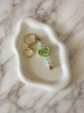 Porte-clés Cœur Vert sur fond marbré