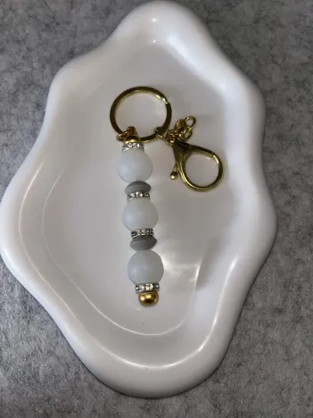 Porte-clés Personnalisé Blanc et Gris