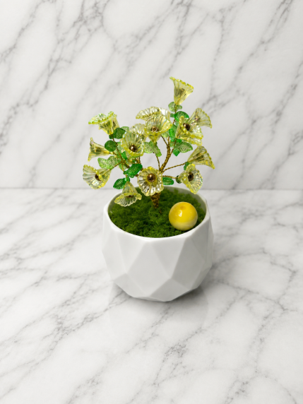 Arbre Fleur Jaune en Perles Artisanales – vue de face