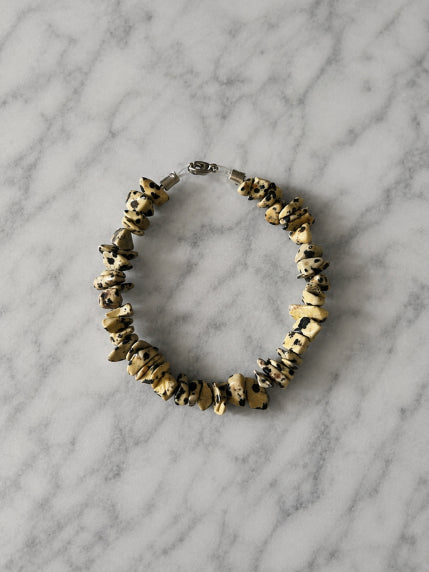 Bracelet Chips Jaspe Dalmatien Fil Rigide