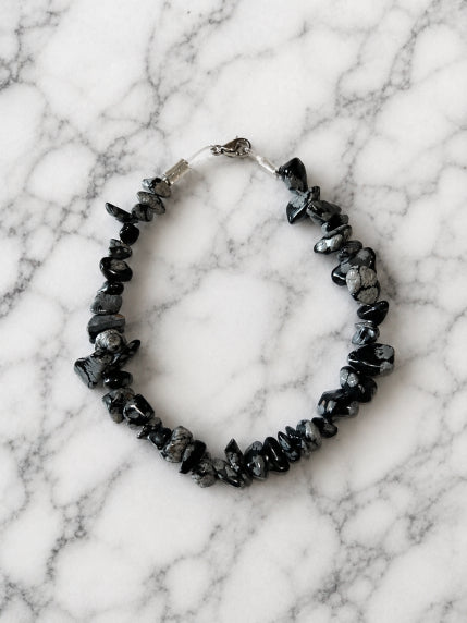 Bracelet Obsidienne Flocon de Neige Fil Rigide