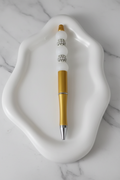 Stylo Personnalisé Perles Blanches Strass Doré fond marbré